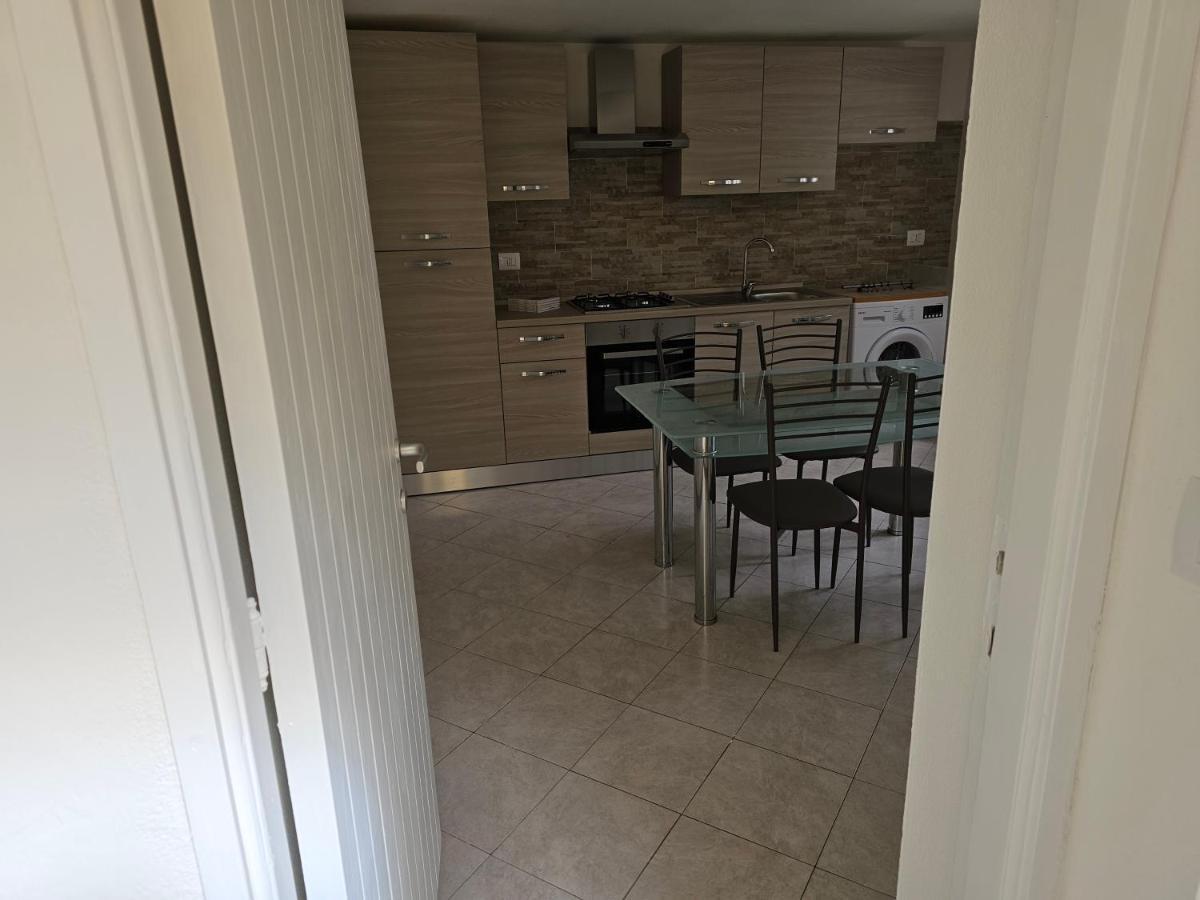 Valery House Apartment Cagliari Luaran gambar