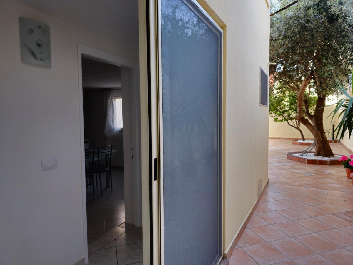 Valery House Apartment Cagliari Luaran gambar